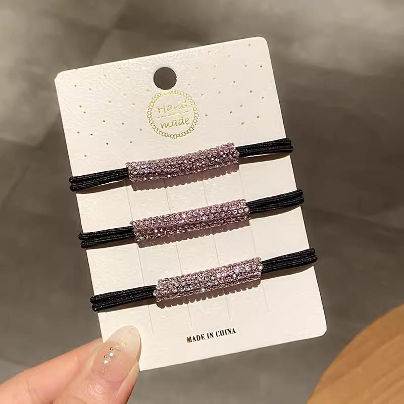 

Високоеластична діамантова гумка для волосся «хвіст» - Елегантний дизайн 2023