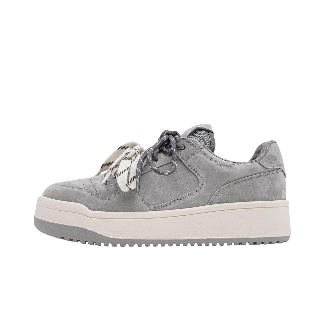 Shoes women's 2025 spring new versatile platform white shoes sports and leisure board shoes niche retro moral training shoes