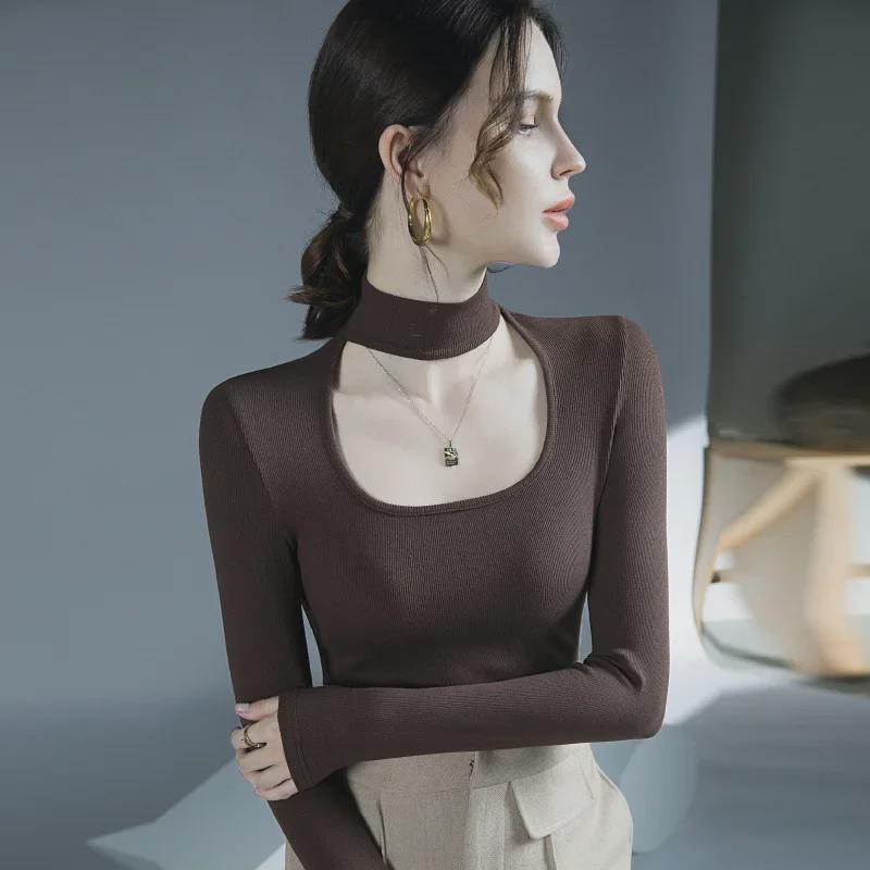 Hollow-Out Collarbone Halter Neck Fashion Tops for Autumn and Winter