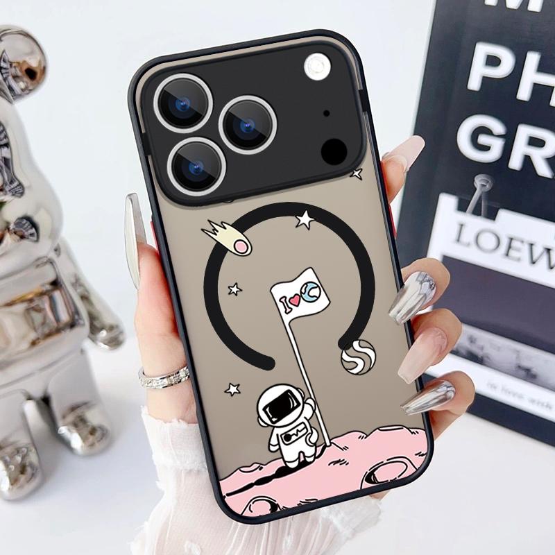 Magnetic Cute Astronaut Pattern Phone Case For iPhone 17 15 16 Pro Max 14 13 Pro 17 For Magsafe Wireless Charge Soft Edge Cover