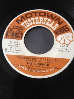 7-palcový singel SUPREMES - Nothing But Heartaches / I Hear A S Y431F Motown Canada Soul/Funk Použitý
