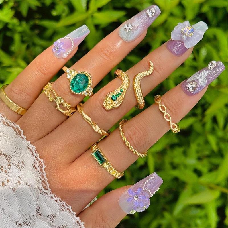 Accessories, Vintage Metal Imitation Emerald Diamond Set Love Snake Multi-piece Ring Set