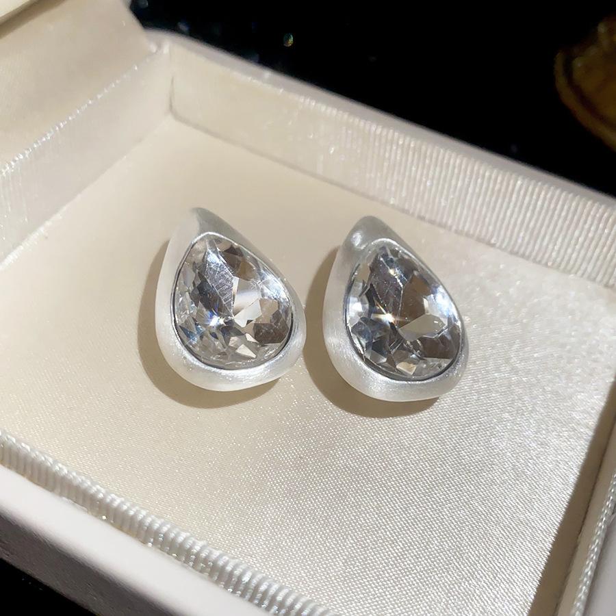 Crystal Water Drop Earrings Elegant Fashion Ladies Ear Jewelry