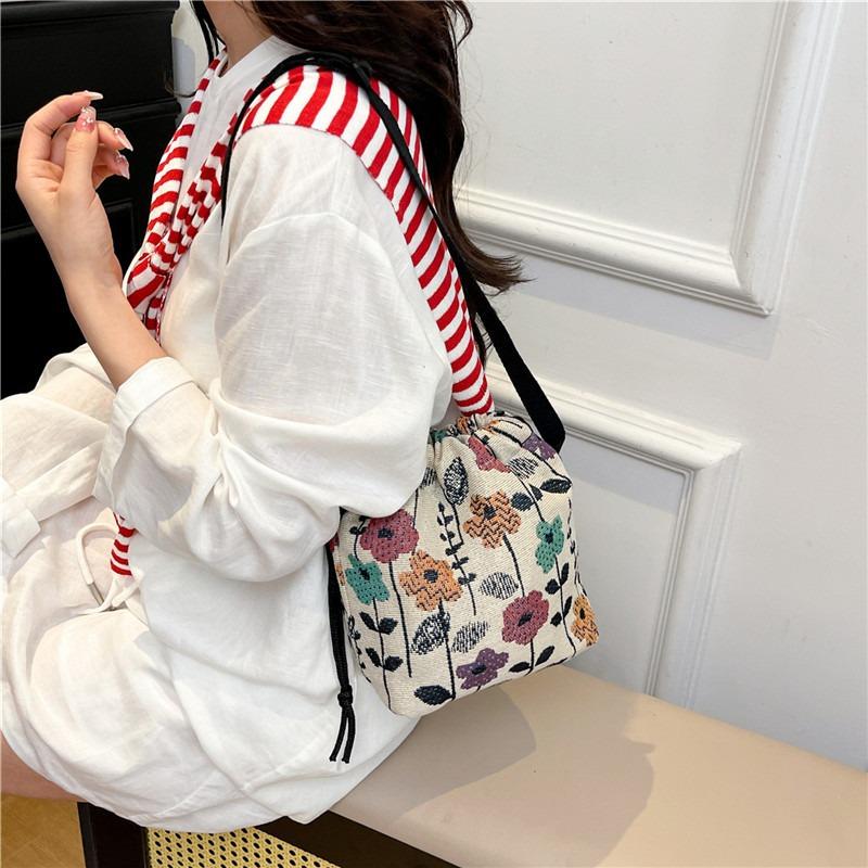 Sommer große Kapazität schöne Schultertasche neue literarische Umhängetasche lässige Bucket Bag