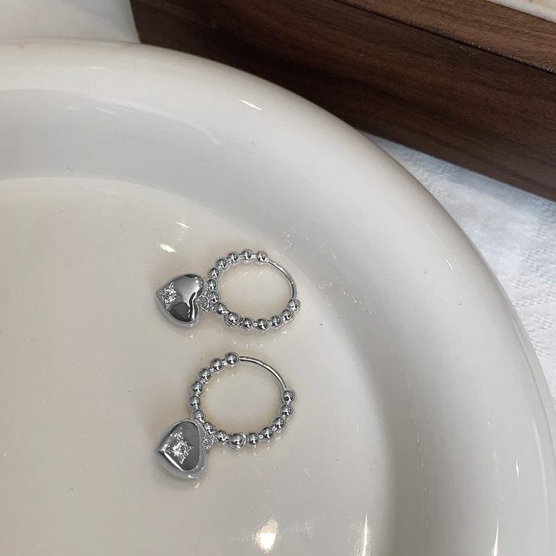 Female Star Niche Design High-end Trendy Temperament Heart Earrings 1pair