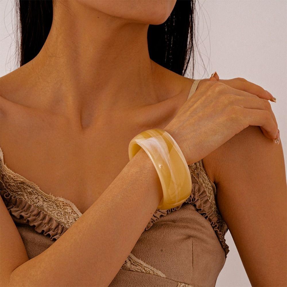 Strip Round Wide Bracelet Smudging Retro  Hand Ring Temperament Acrylic Bangle  Girls