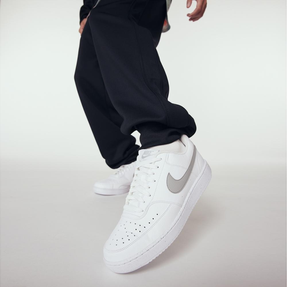 

Nike Coat Vision Low Next Nature ESS DH2987 112 245