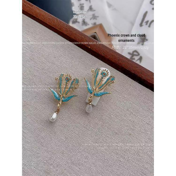 

Элегантные Свадебные Ногти Корона Феникса и Сяпэй : Китайский стиль с инкрустацией цирконием