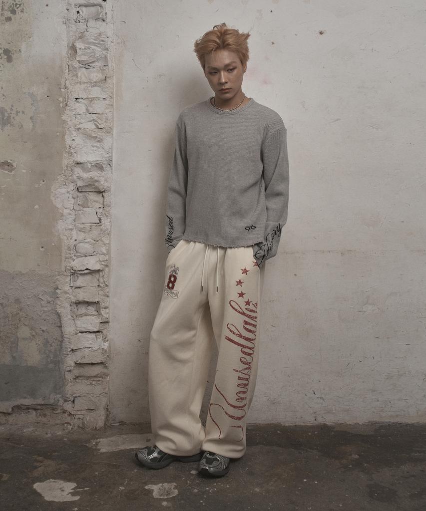 UNUSEDLAB Waffle Lettering Embroidered Long Sleeve [Gray]
