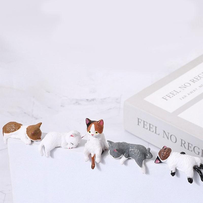 Cats Fingurine Computer Monitor Decors Mini Dog Kitties Screen TV Decorations Personality Car Accessories Mascots Craft