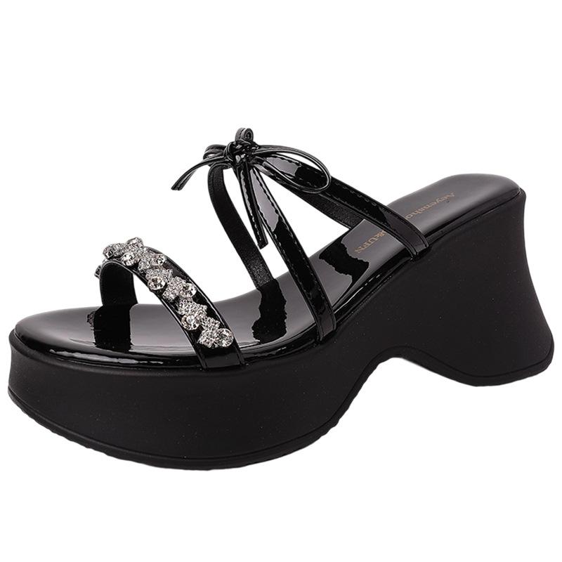 French muffin bottom bow thick bottom one-word slippers girls summer fashion with skirt rhinestone slope heel cool slippers