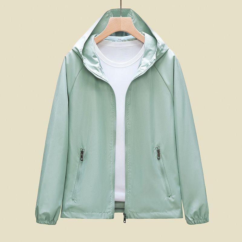 Spring and Autumn Thin Everyday Jacket Hooded Single Color Relaxed Fit Windbreaker Jacket