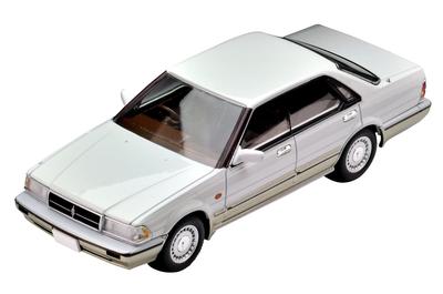 Tomica Limited Vintage Neo Scale Model Cedric V30 Turbo Brougham VIP 1/43 TLV-N43-24a (White/Beige)
