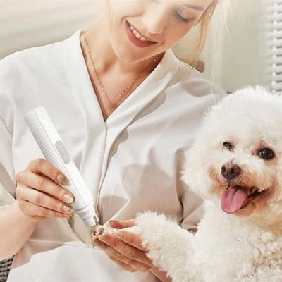 Wiederaufladbarer USB Elektrischer Hundekralle Schleifer Leiser Betrieb LED Haustier Nagelknipser Polierrad 2-Gang Pfoten Pflege Werkzeug Zuhause
