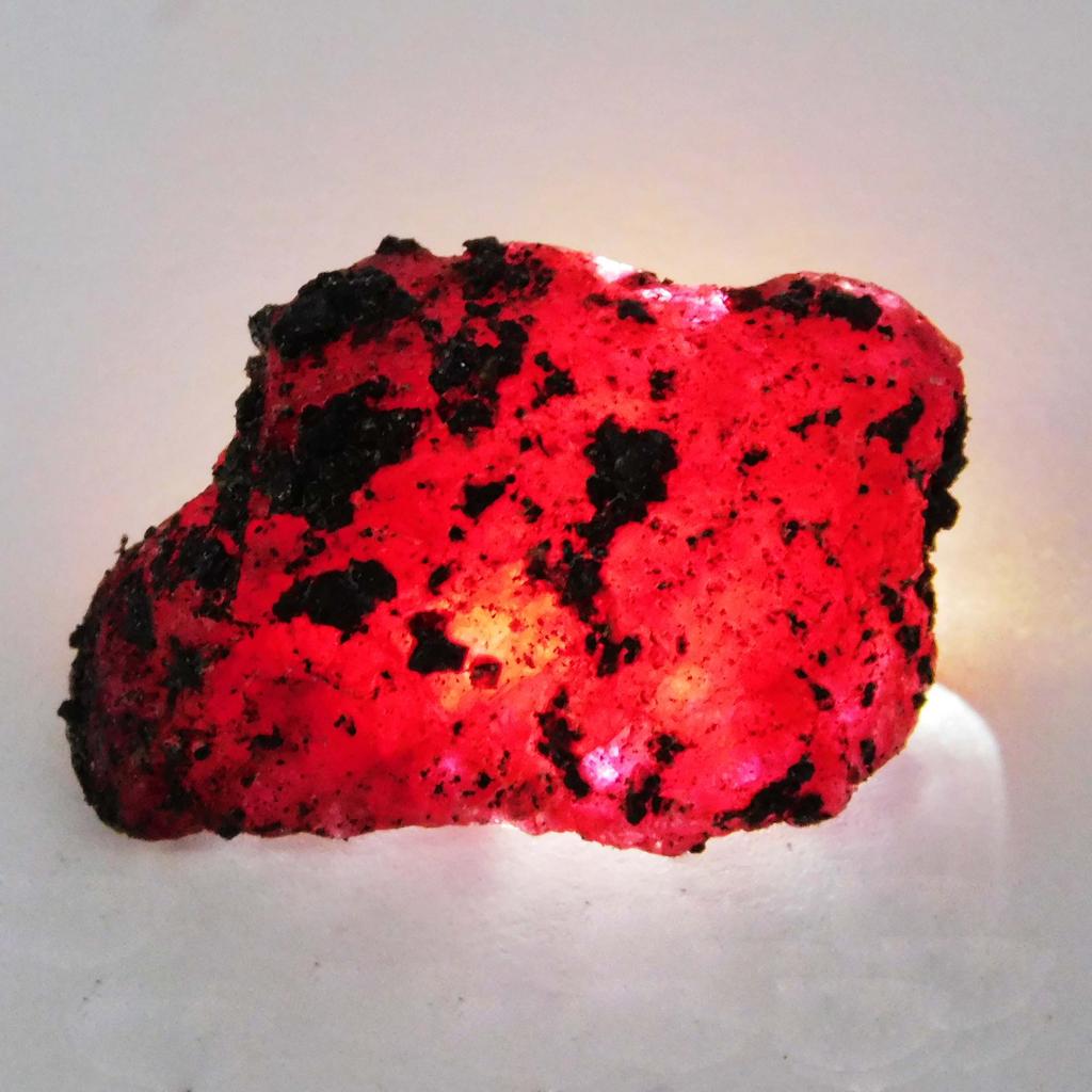 38 Ct Earth Mined Natural Red Ruby Huge Rough Loose Gemstone CERTIFIED A-5576