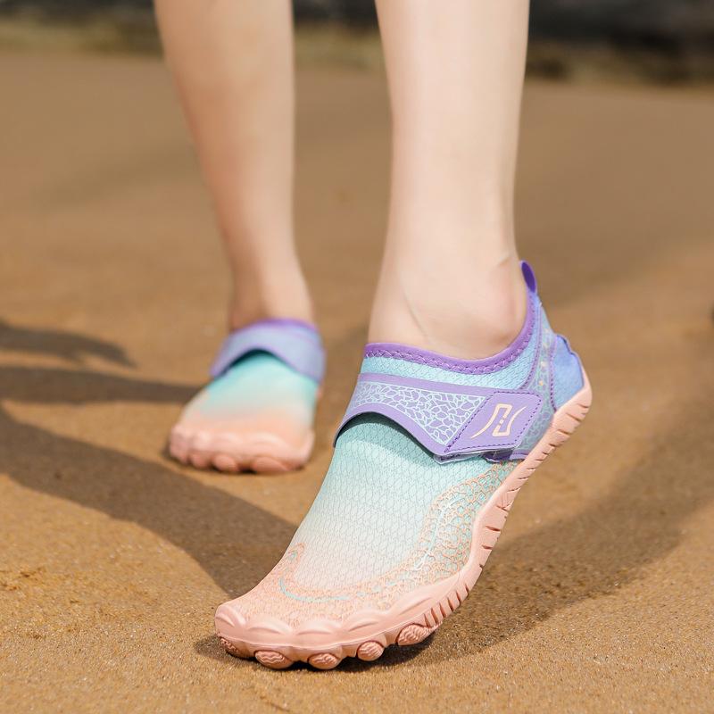 Outdoor beach shoes non-slip quick-drying children's anti-cut sea wading shoes men's and women's snorkeling creek parent-child shoes