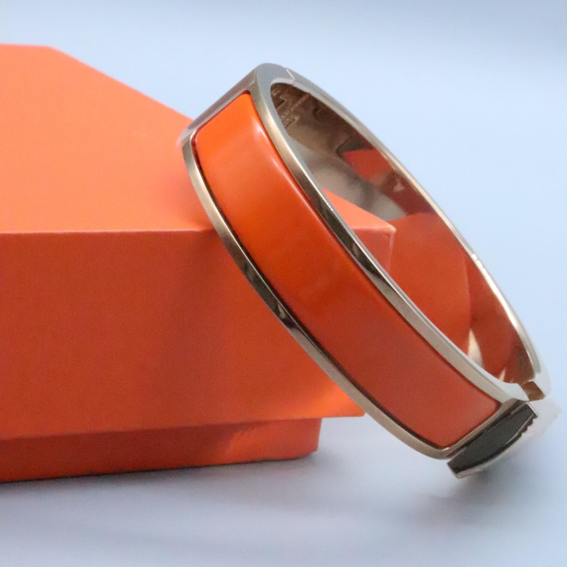 

Высококачественные эмалевые браслеты с замком для мужчин и женщин H-браслеты size 17, gold оранжевый