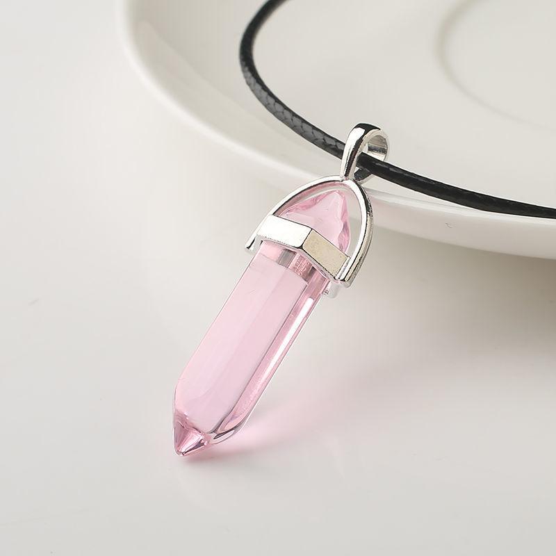 Naturstein Anhänger Halskette Damen Mädchen Geschenk PU Leder Sechseckige Säule Spitz zulaufender Schmuck