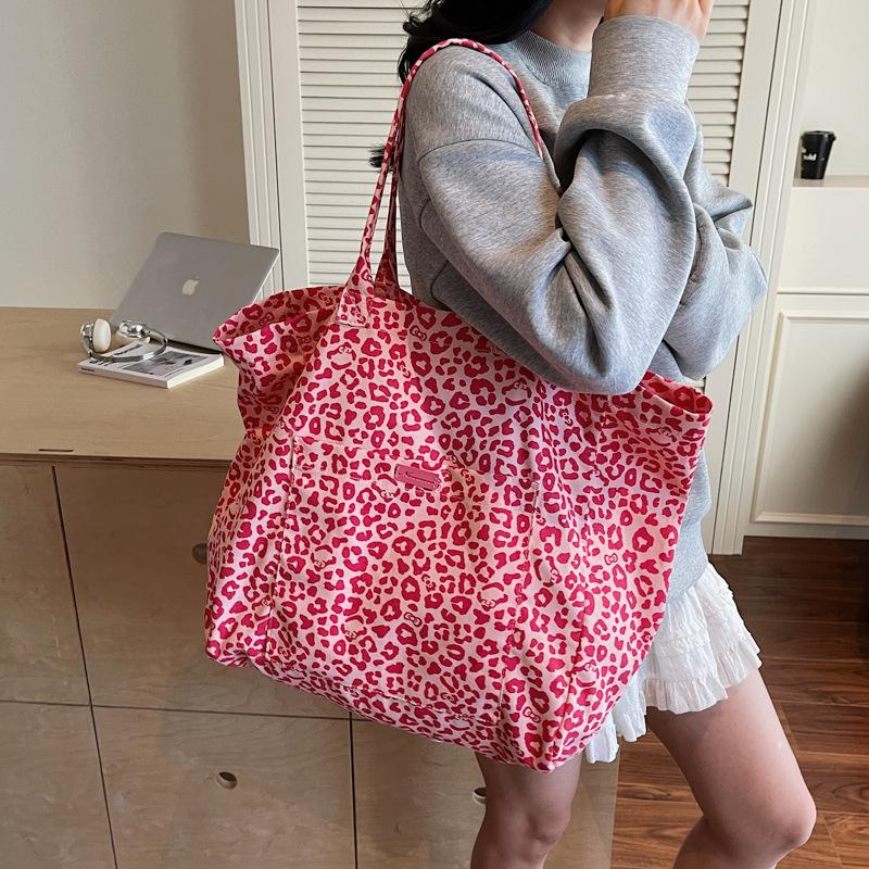 Shoulder bag Women's commuter tote bag New niche leopard print large-capacity shopping bag Commuter tote bag