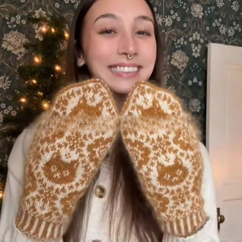 Kitten Cat Catching Gloves, Warm Knitted Cat Pattern Finger Gloves Mittens, Cozy Knit Gloves, Funny Christmas Gift for Adults