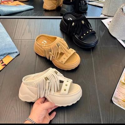 New Thick-soled Women's Slippers and Retro Shoes