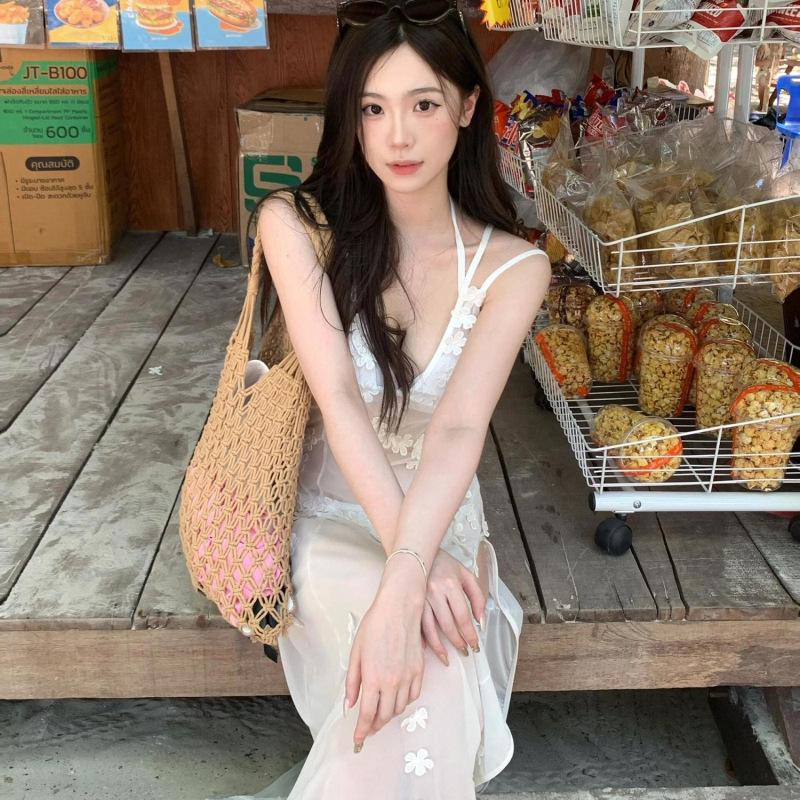 2025 Elegant Goddess Swimwear: High-End Beach Vacation Bikini