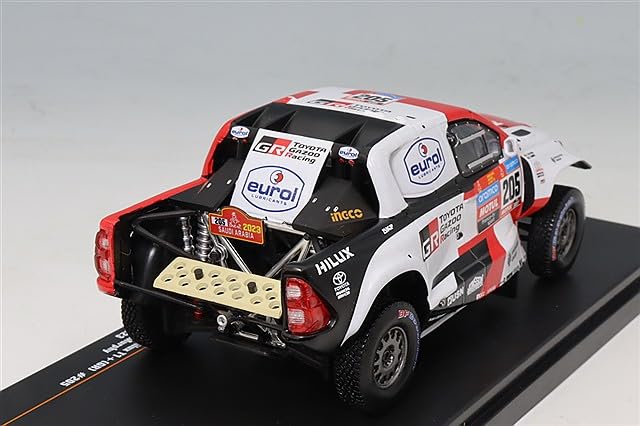 Ixo Scale Toyota GR DKR Hilux GR 2023 Dakar Rally Murphy 1/43 T1+ #205 G.d. Villiers/D.