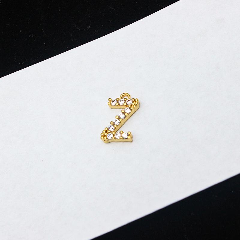 Copper-Plated Gold Micro-Inlaid Diamond English Letter Pendant: 26 Charm Options for Necklaces or Earrings