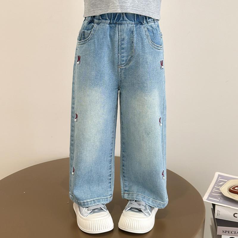 

2025 Korean Style Girls’ Jeans - Fashionable and Versatile for Spring and Autumn: Small & Medium Kids 140 cm светло-синий