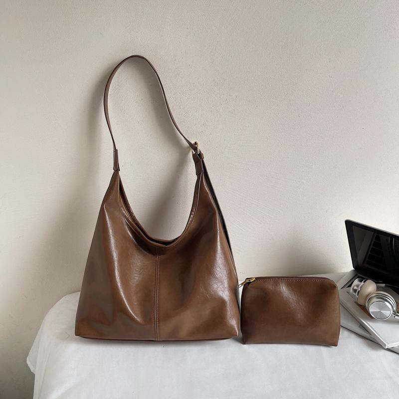 

Large Capacity Tote Bag Soft Leather Women Shoulder Bag Commuter Handbag хакі