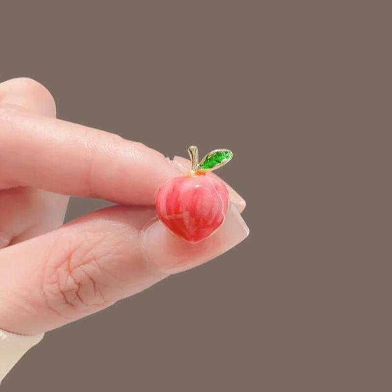 Cute Mini Peach Brooch Version Fashionable Fruit Brooch Creative Personality Jewelry Accessories Sweet Gift