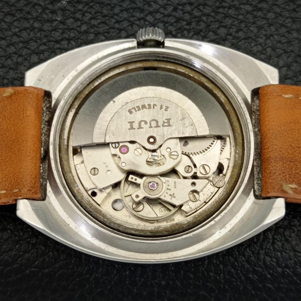 USED FUJI AUTOMATIC 2068 SWISS MENS DAY&DATE WHITE COLOR DIAL WATCH a432552-2 R112-a432552