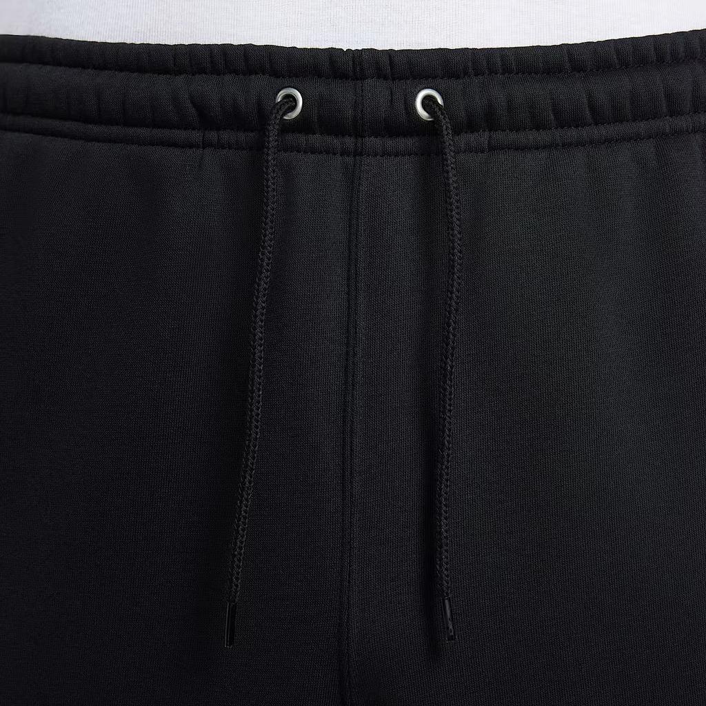 Nike Spitze Feuchtigkeitstransportierende Freizeithose Herren Unterteile FN3732-010