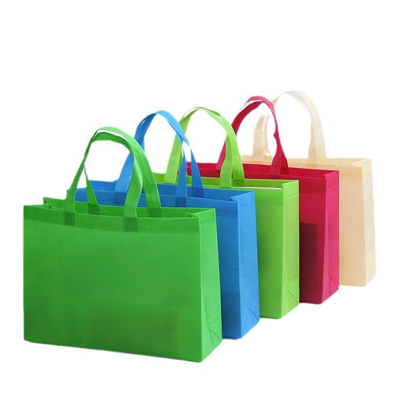 New Blank Non-Woven Tote Bags for Shopping, Takeaway, and Clothing with Custom Logo Print
