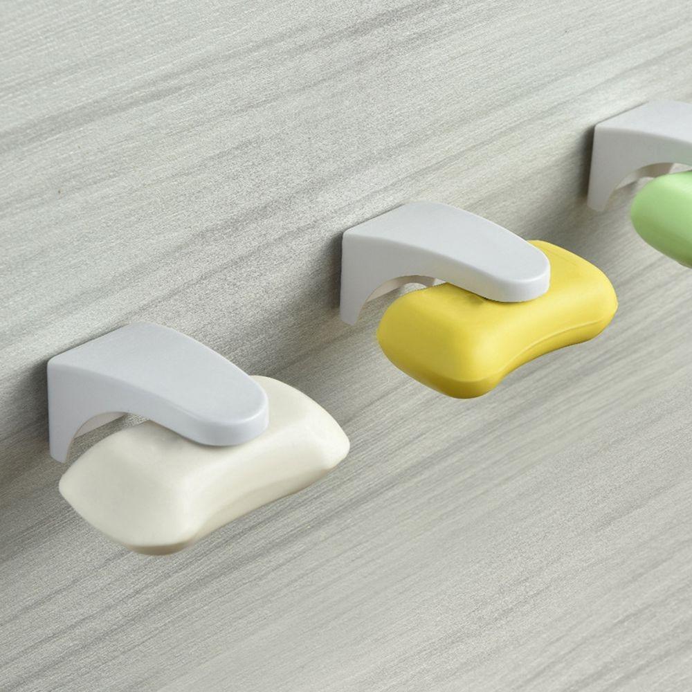 High Quality Magnetic Bathroom Toilet Soap Box Punch-free Wall Mounted Soap Holder Drain Plastic Drain Soaps Shelf