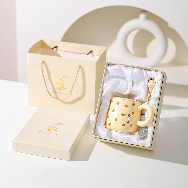 Kreative Niedliche Keramiktasse mit Deckel und Löffel Kinder Trinkwasserbecher Paar Tasse Milch Kaffeetasse für Mädchen