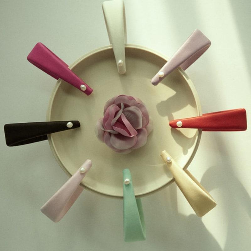 Elizabeth Moments Light Pink Satin Headband