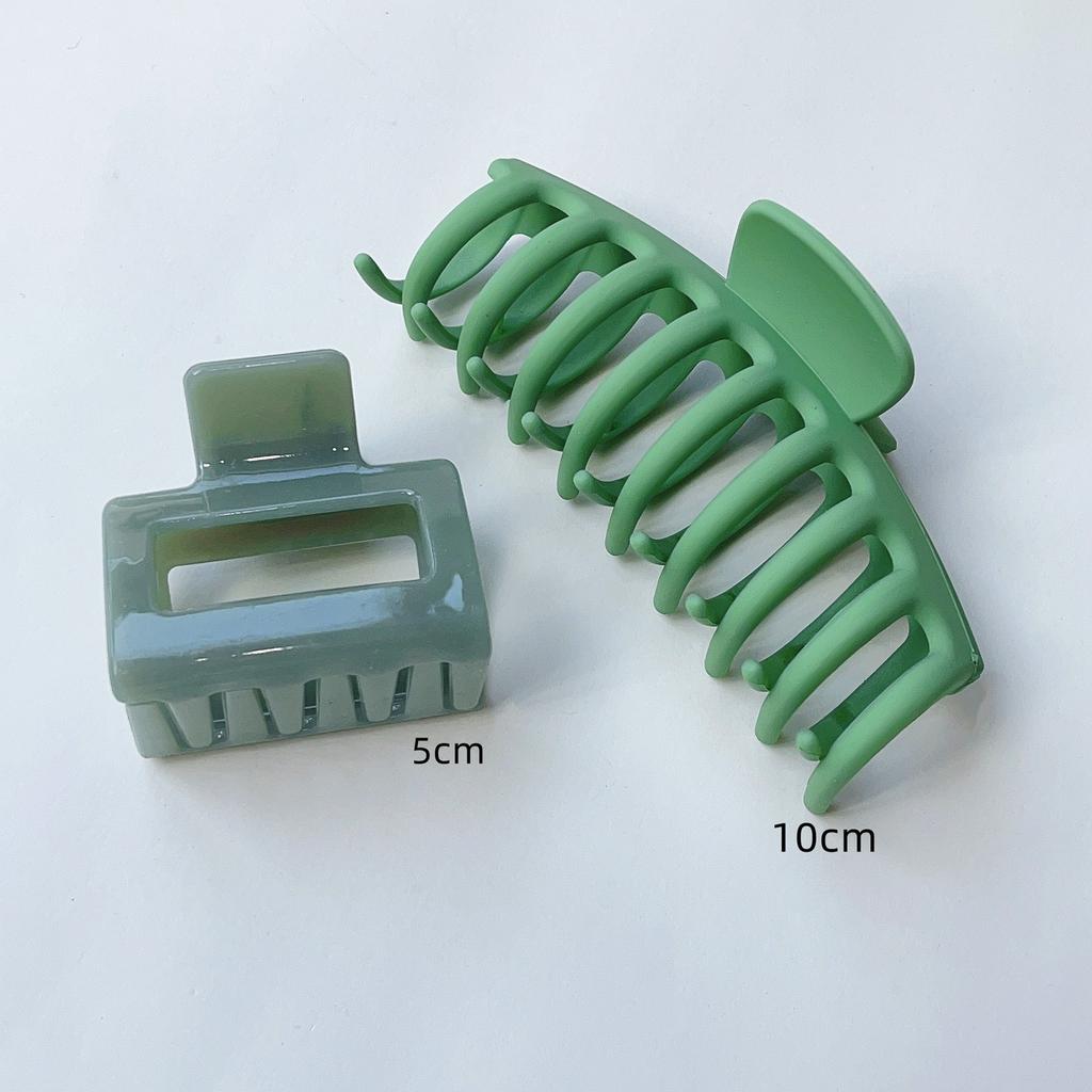 2 Pack 4.3 Inch Large Hair Clips Neutral Color Hair Claw for Women Thin Thick Curly Hair Matte Claw Clips Strong Hold Jaw Clip