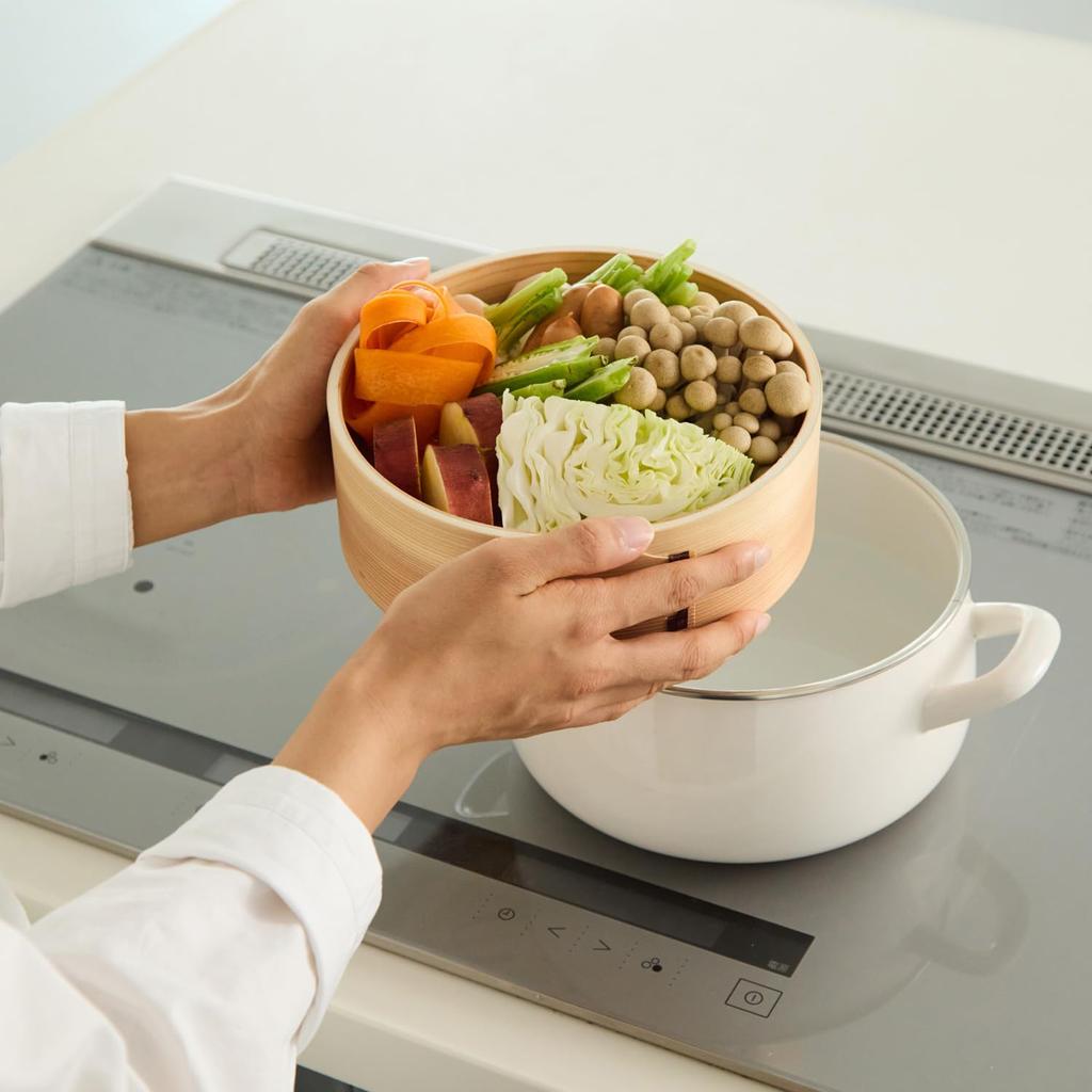 Fuji Enamel Enamel Pot with Steaming Direct Heat and Induction Compatible Steamer, 20cm, Greige, Compatible,