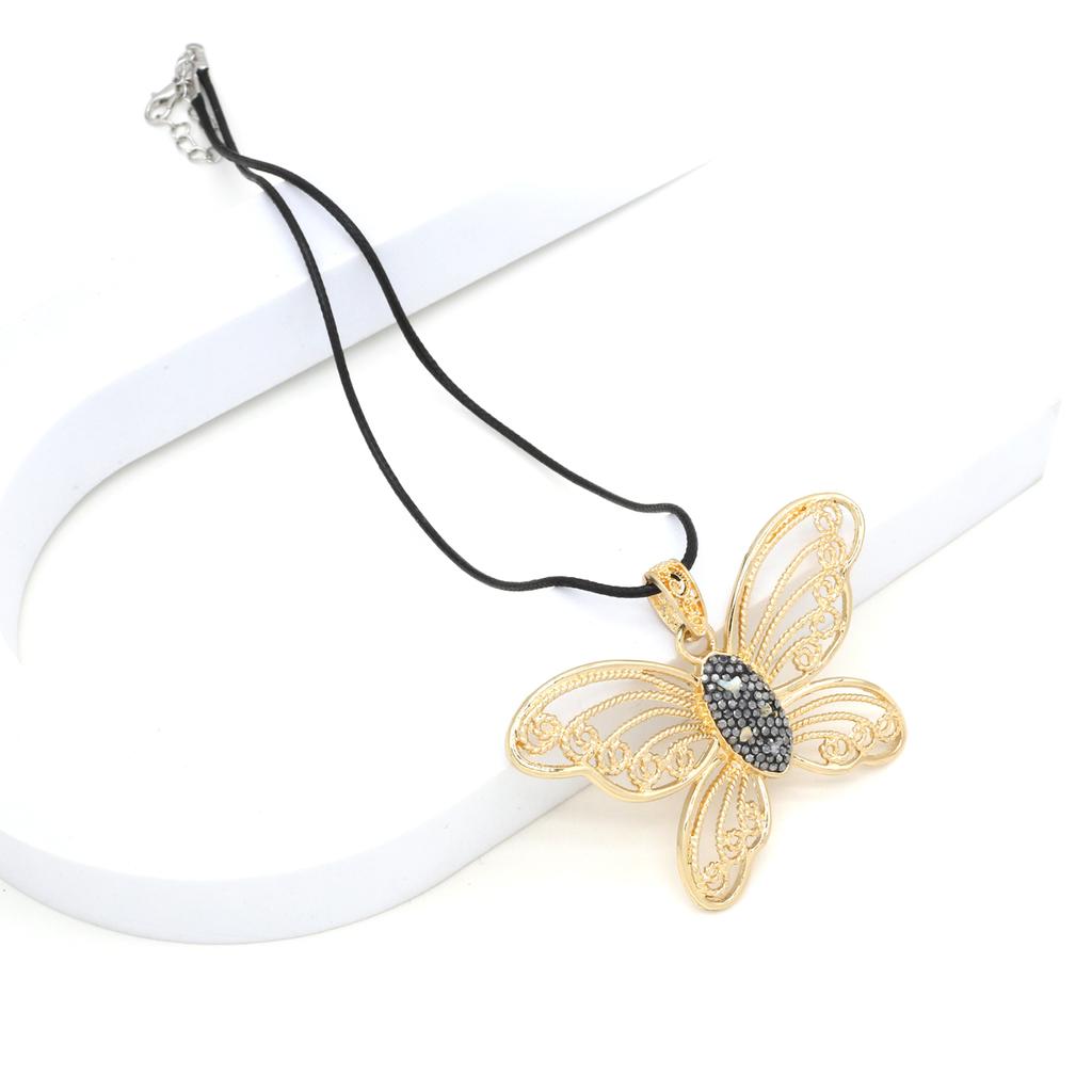 New Style Necklace Natural Stone Sticking Diamond Pendant Necklace Charms For Women Romantic Birthday Gift