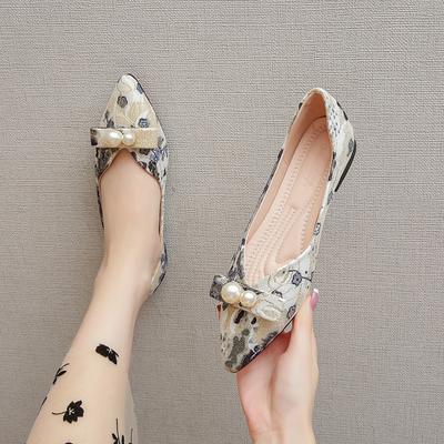 Fashion 2025 Autumn New High-quality Temperament Woman Shoes Fashion Versatile Women's Pointed Flat Casual Shoes Simple Mary Jane Shoes