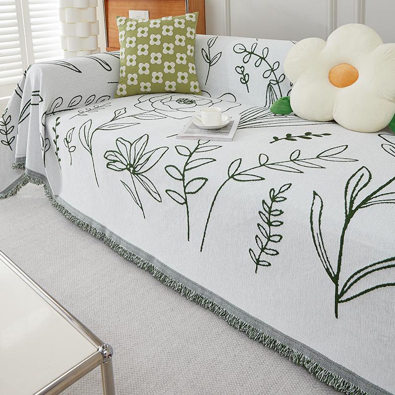 Cartoon Black and White Chenille Sofa Cover Cloth Sofa Blanket All-inclusive Dustproof Four Seasons Universal Cartoon Cute Sofa Cover Towel