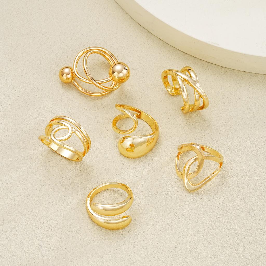 6 Pcs Smooth Geometric Shape Exaggerated Fashion Ring Set Retro Vintage Gold Color Classic Asymmetrical Hollow Rings For Women