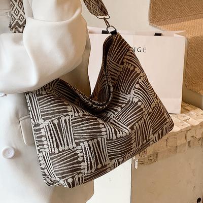 Trendy and Casual Large-capacity Tote Bag, Single-shoulder Bag, Versatile Commuting Broadband Crossbody Bag