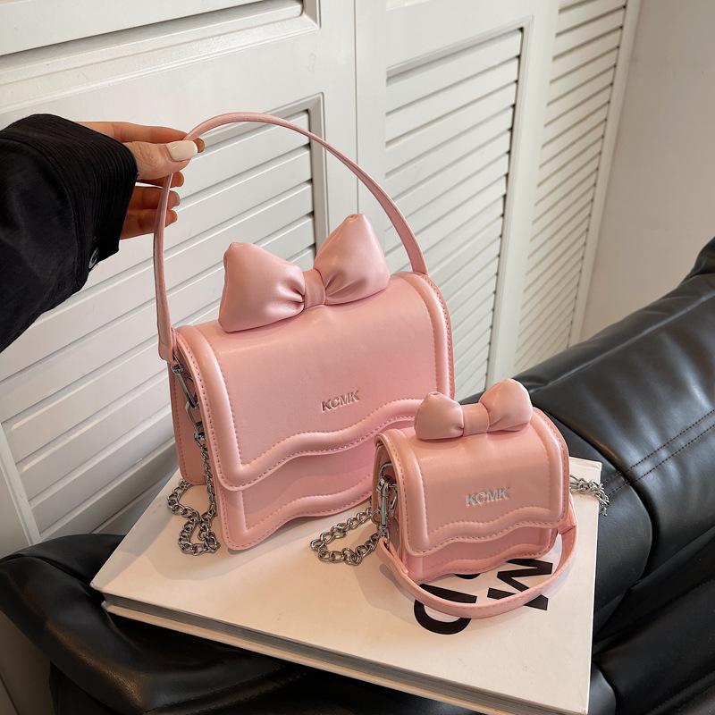 Versatile Chain Bag Women's New Fashion Small Square Bag Bow Messenger Bag