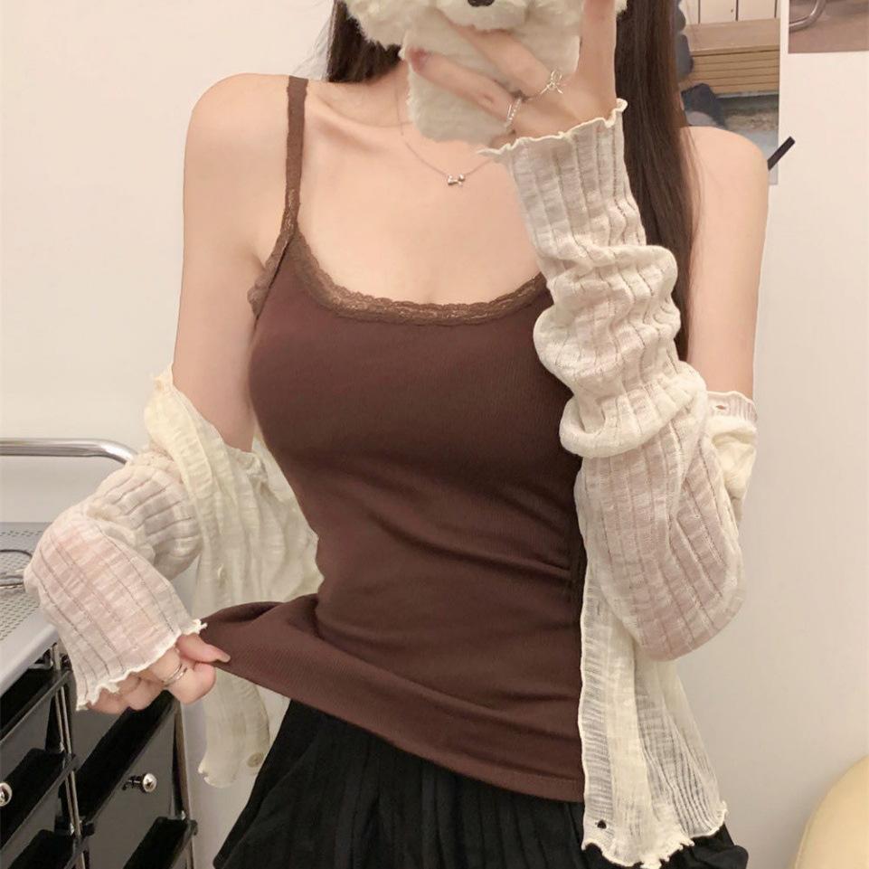 #Early autumn new sweet and spicy polished lace lace warm sling vest slim fixed with chest pad to look thin