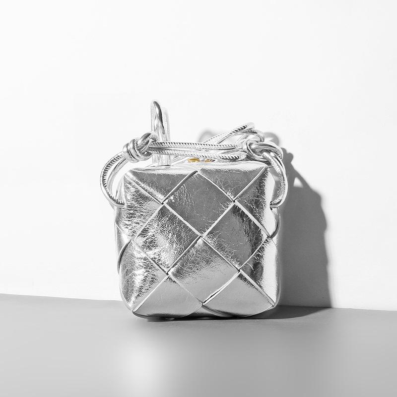 2024 New Small Bag Woven Small Square Bag Box Bag Lingge Knitting Small Cross Shoulder Mini Bag Flap Bag