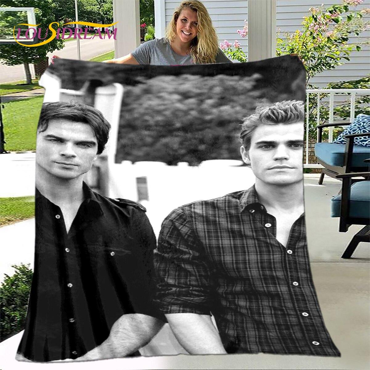 Одеяло с принтом «Дневники вампира», фланелевое одеяло, мягкое теплое одеяло для гостиной, спальни, кровати, дивана, путешествия 75x90cm