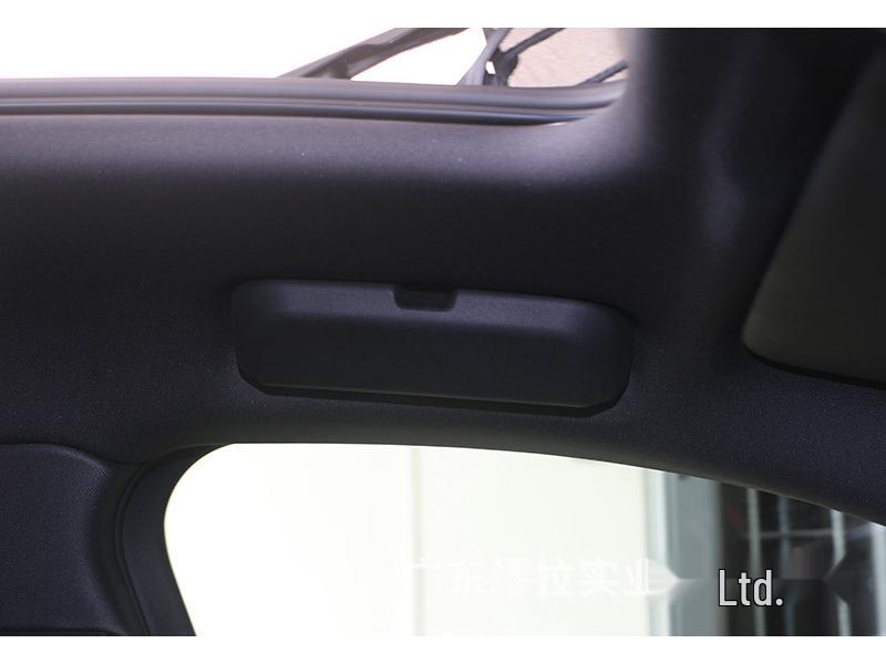 Porsche Macan Car Glasses Holder - Specially Designed
