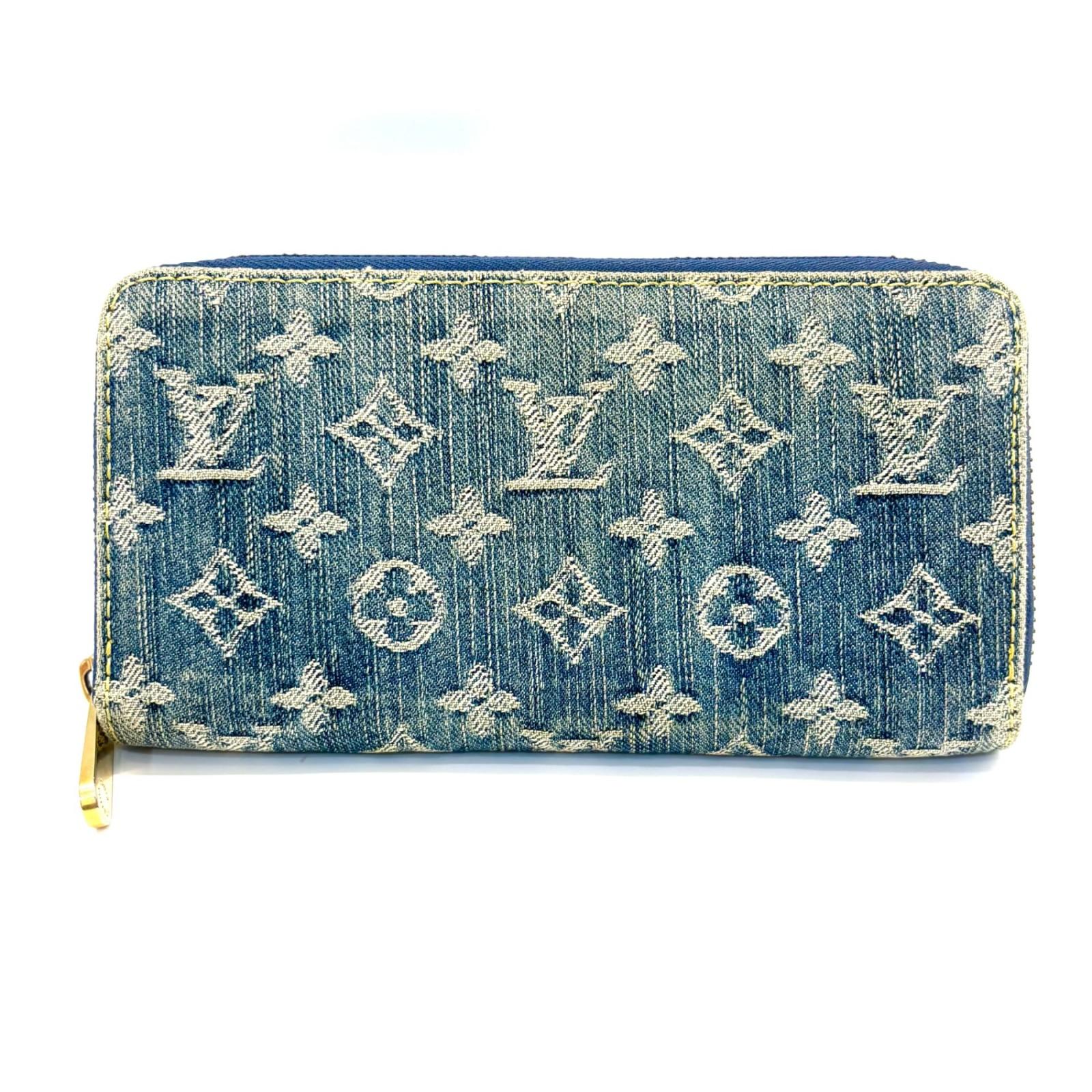 

Used LOUIS VUITTONPurse Monogram denim mens